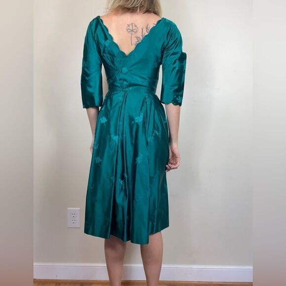 Vintage 50 Silk Taffeta Damask Green Sheath Dress - Picture 3 of 3